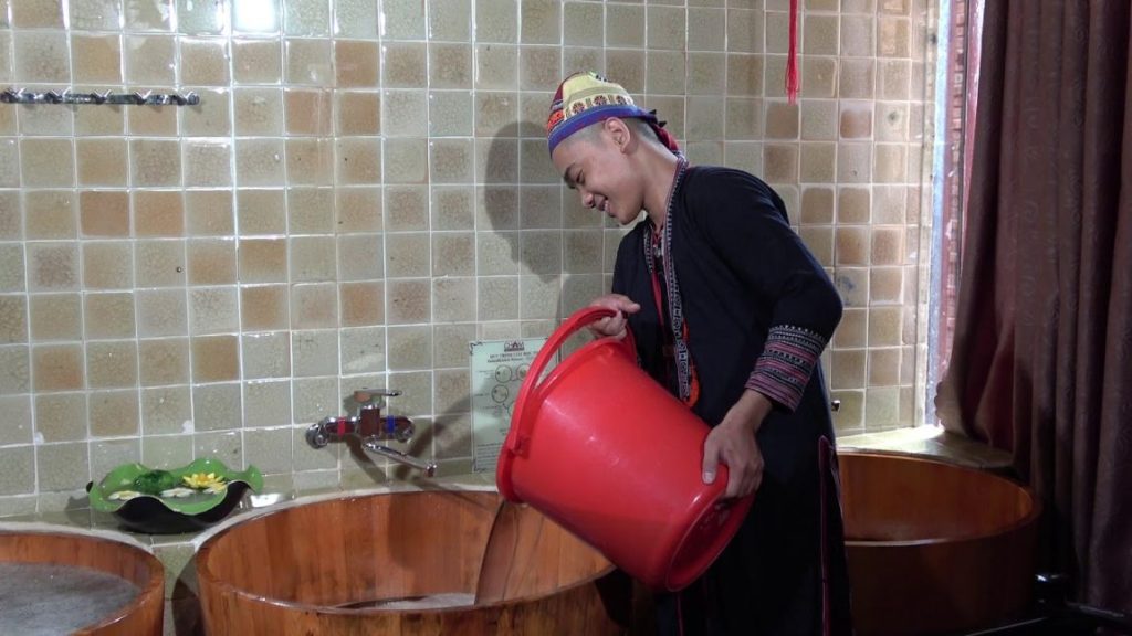 Herbal bath of Dao people Herbal bath of Dao people