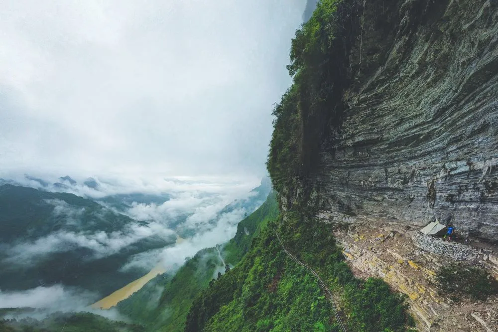 Ma Pi Leng Pass Ma Pi Leng Pass