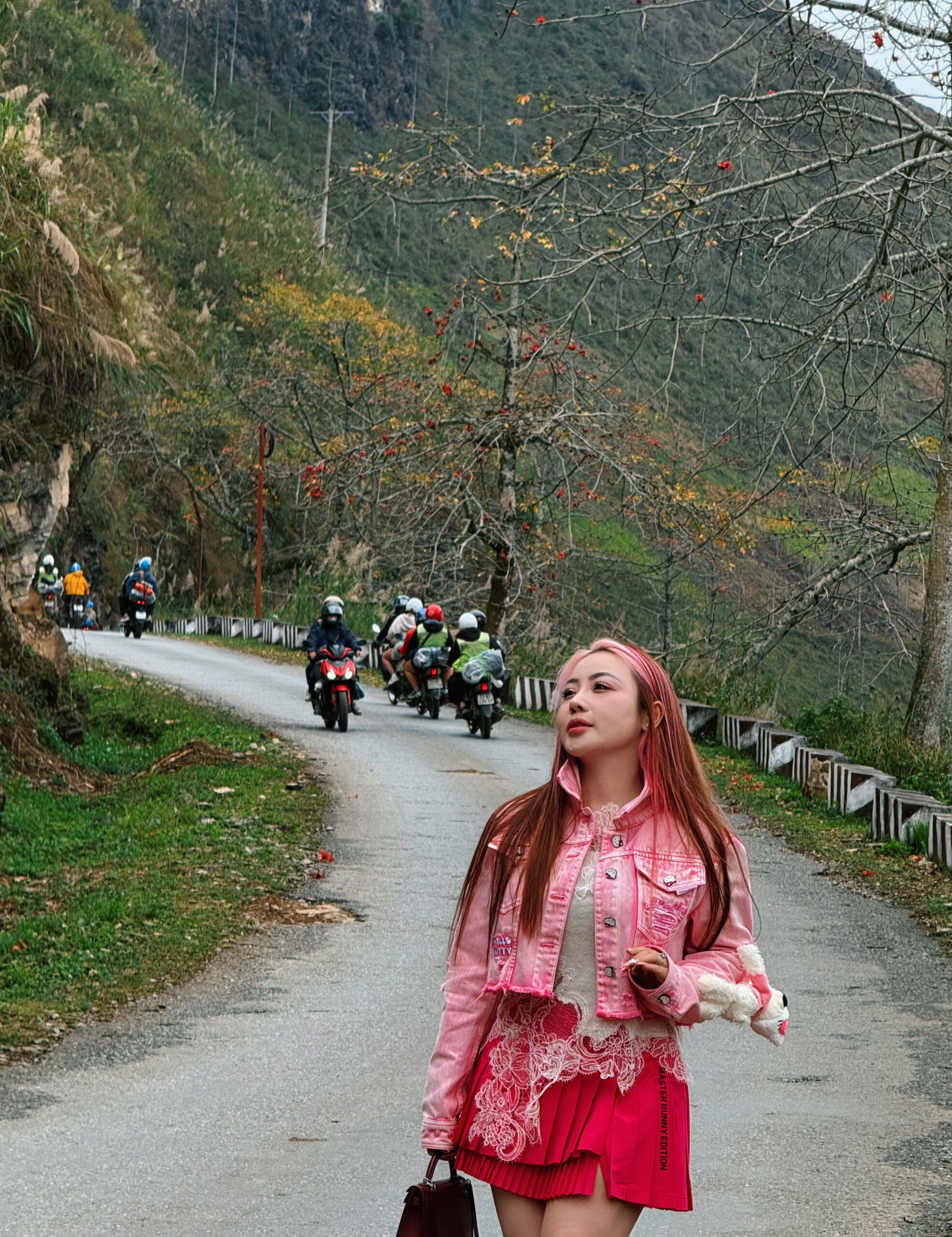 How Far is Ha Giang from Hanoi