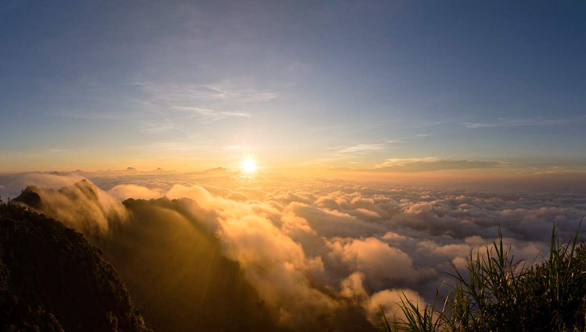 Cloud hunting in Ha Giang