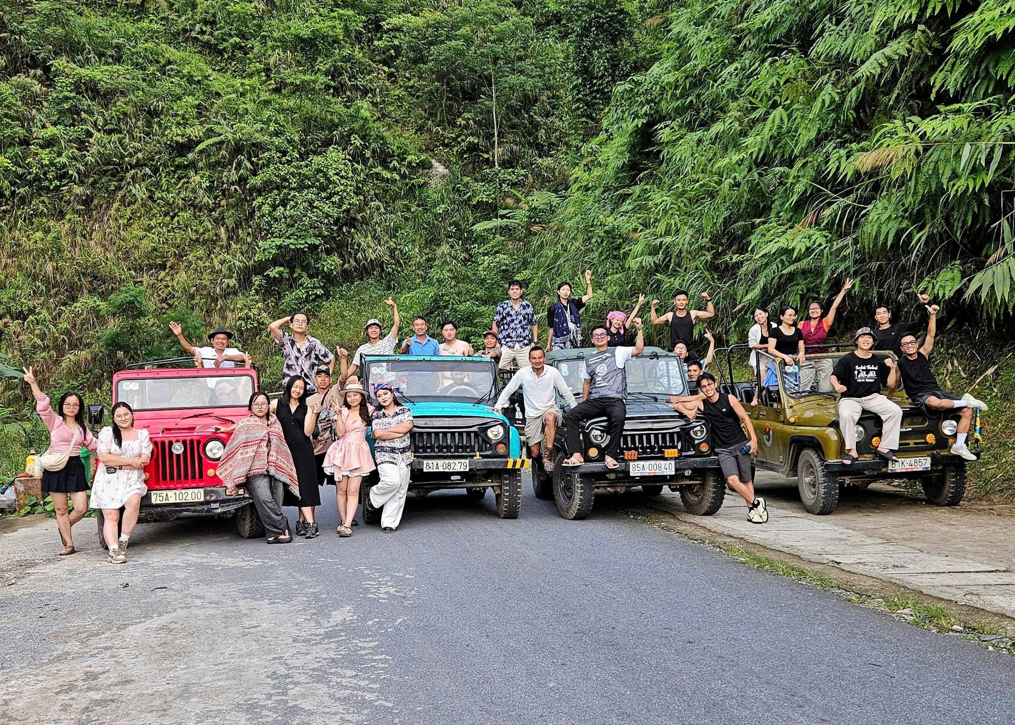 Ha Giang Jeep Tour by Phieu Travel