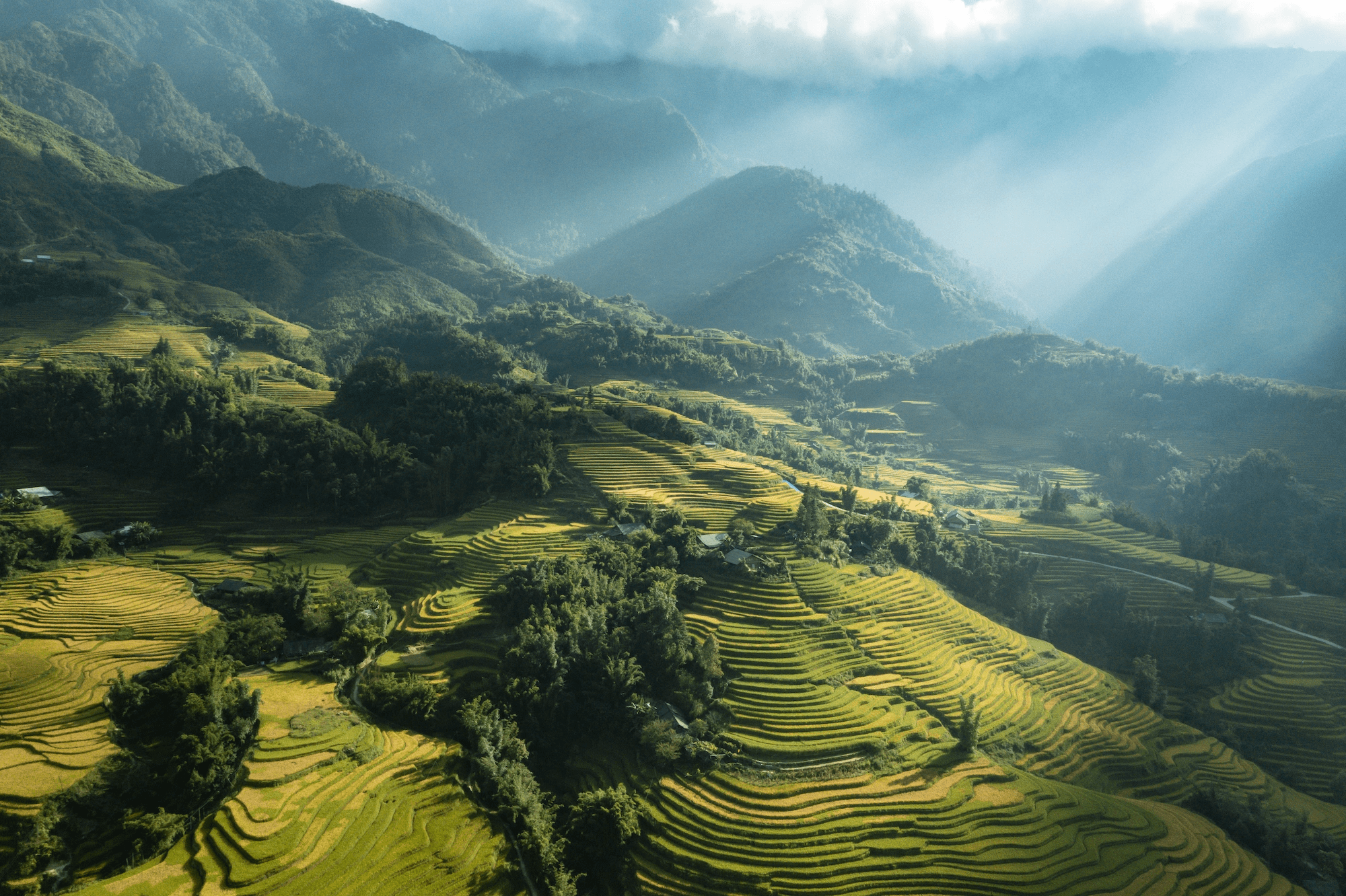 Ha Giang Loop vs Sapa