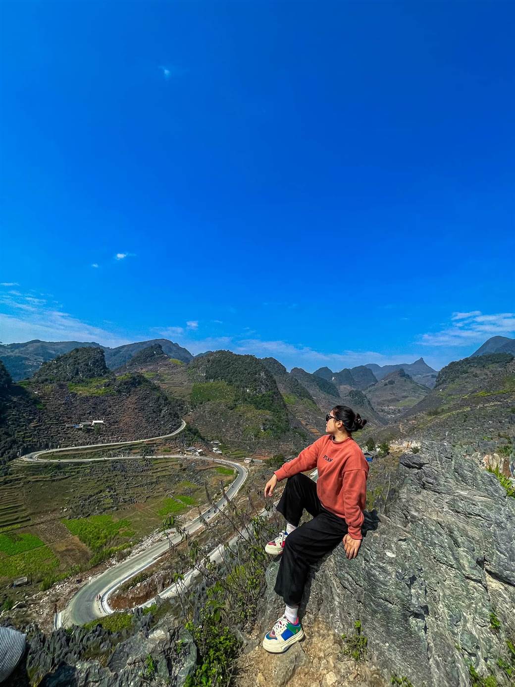 M-Shaped Curve on Ha Giang Loop