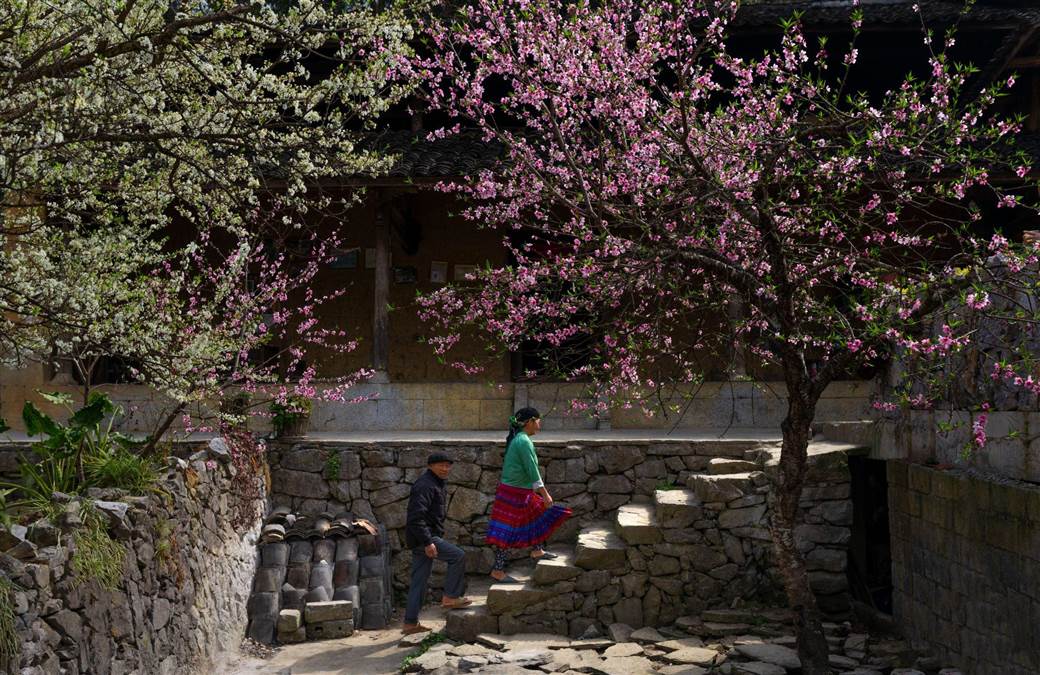 Lao Xa Village