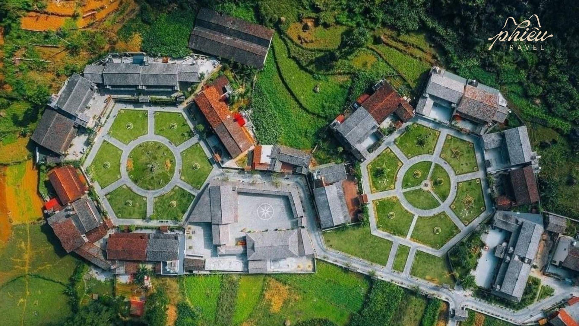 Meo Vac is a dramatic destination characterized by winding mountain roads